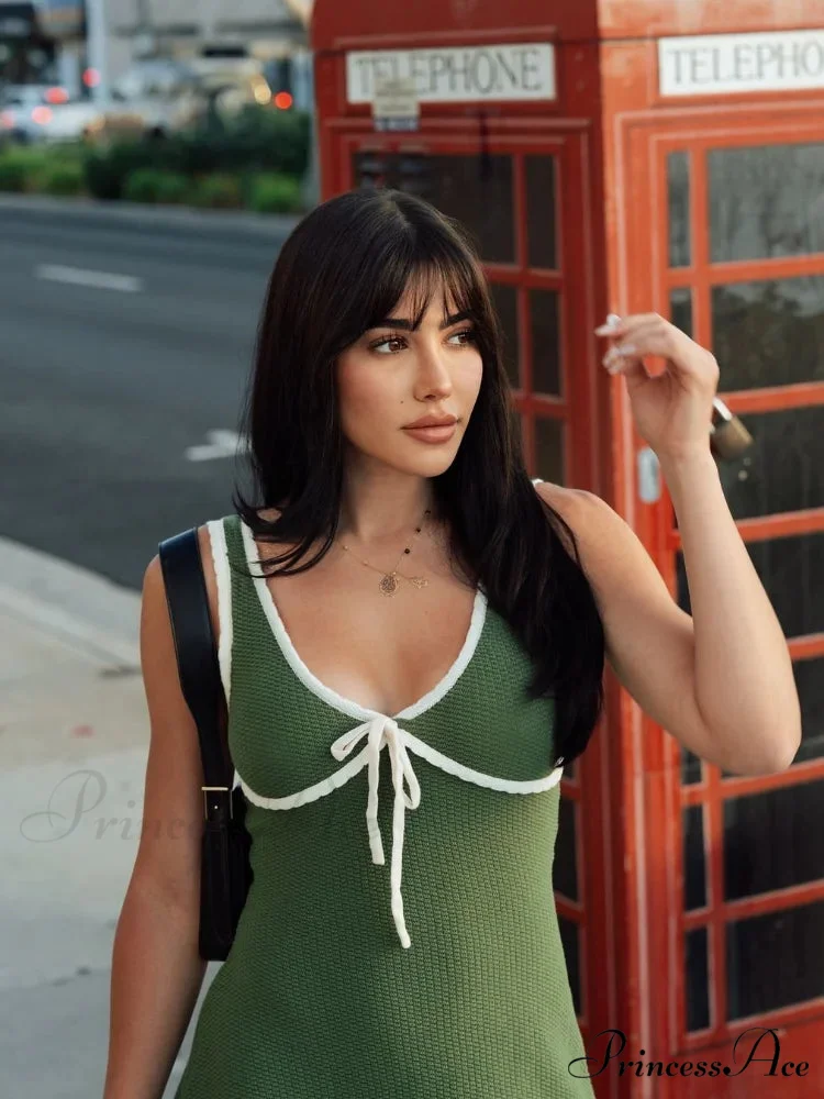 Green Contrast Seam Charming V-neck Knit Mini Dress - Image 2