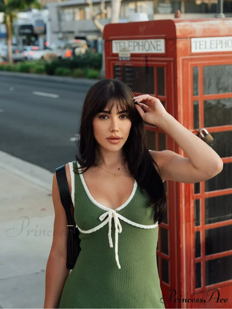 Green Contrast Seam Charming V-neck Knit Mini Dress - Image 3