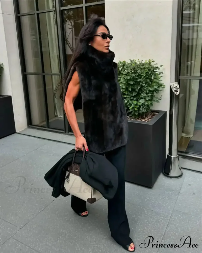 Thicken Cozy Sleeveless Vest Coat - Image 6