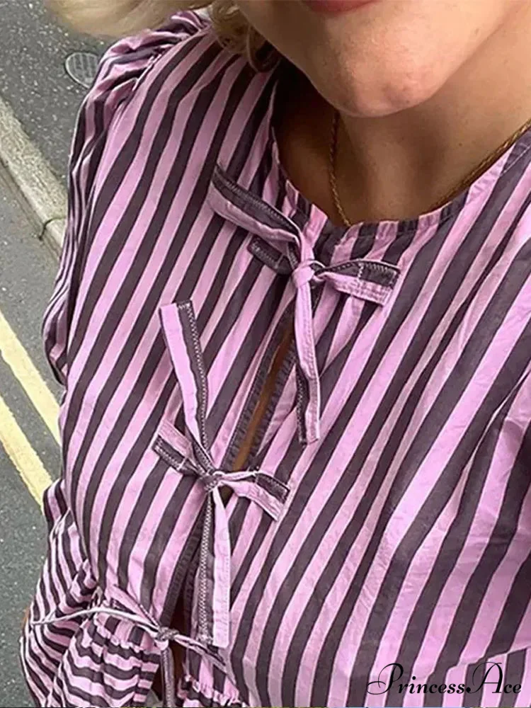 Tie Up Striped Round-neck Baggy Short Sleeve Blouse - Image 4