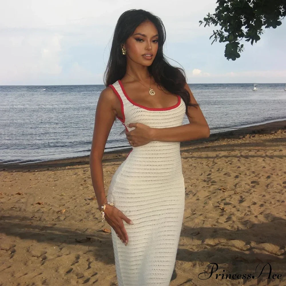 Tight Body-Hugging Holiday Dress - Image 5