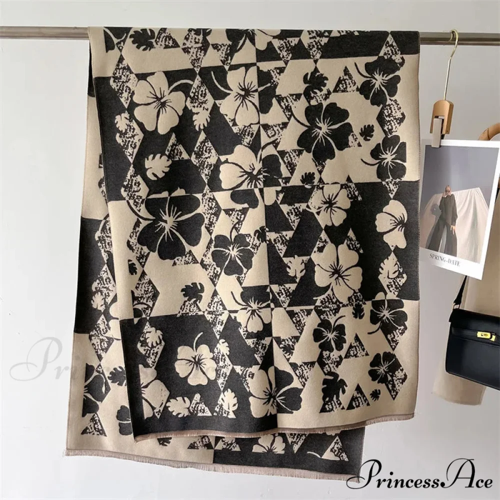 Traditional Cashmere Checkered Wrap Shawl - Image 6