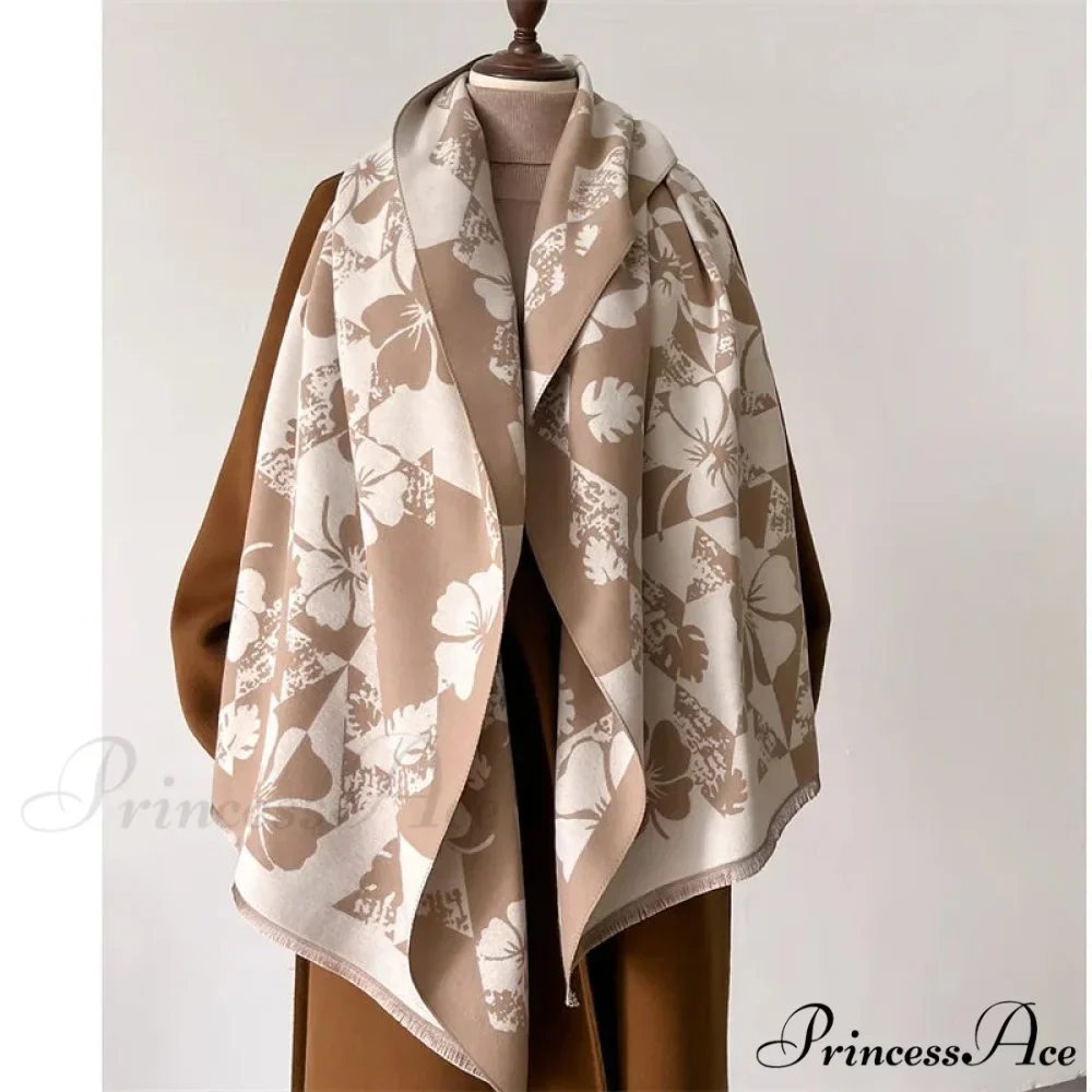 Traditional Cashmere Checkered Wrap Shawl - Image 9