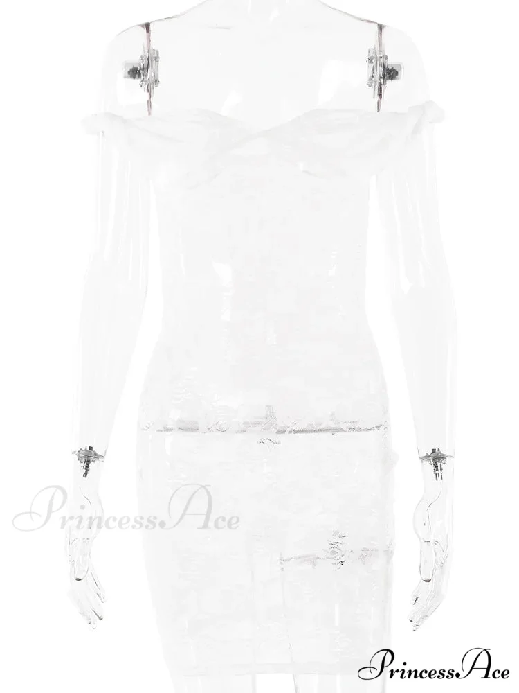 Transparent Lace Floral Off-The-Shoulder Body-Hugging Mini Floral Dress - Image 3