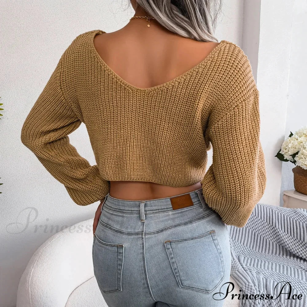 Twist Front Deep Neck Crop Sweater - Image 4
