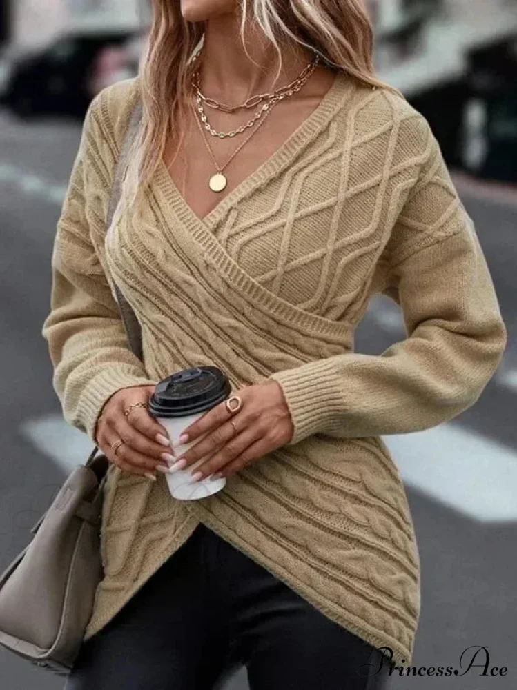 V - Neck Patterned Grey Y2k Sweater - Image 6