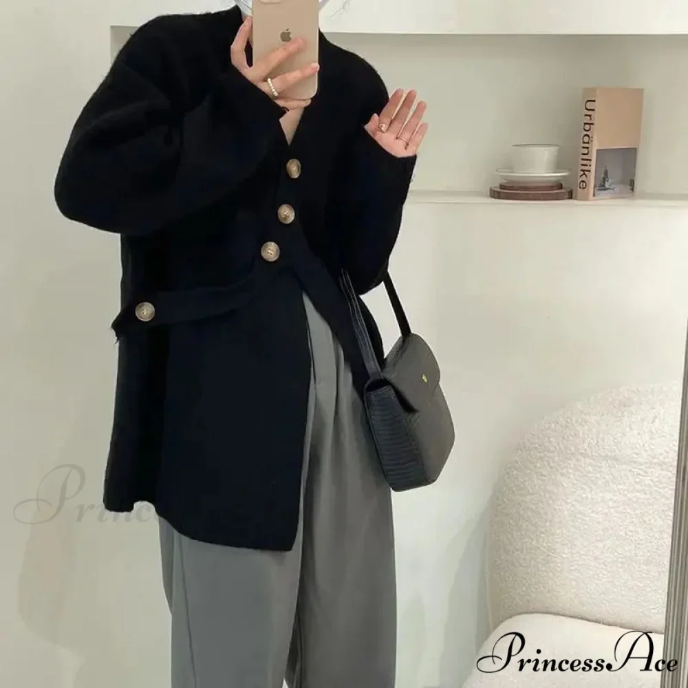 V-Neck Solid Simplicity Office Lady Autumn Knit Cardigan
V-Neck Stable Minimalist Professional Woman Fall Knit Cardigan - Image 5