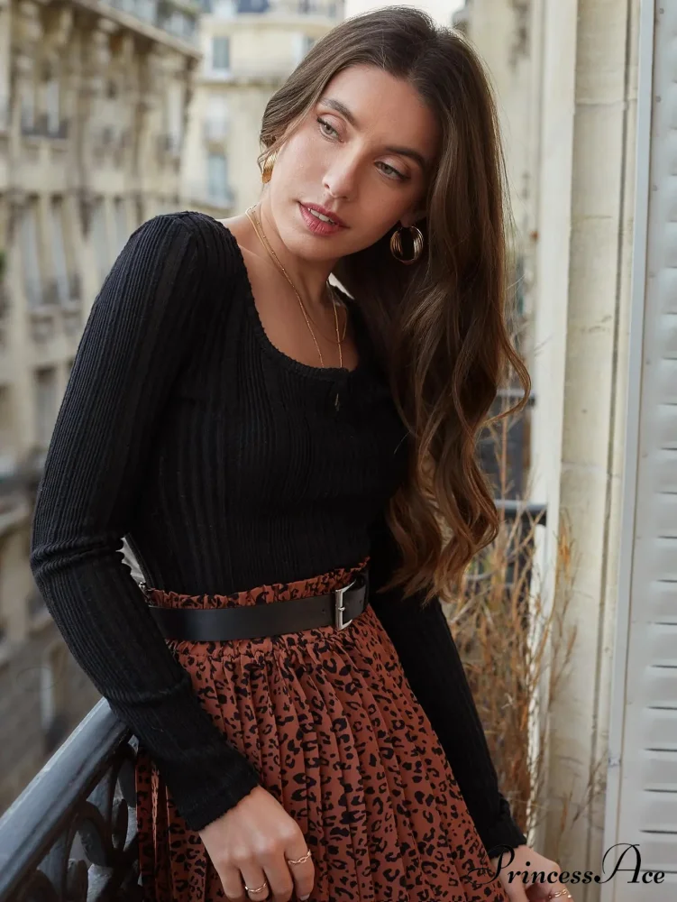 V-shaped Slimming Interior Wear Pit Strip Sweater Knit Top - Image 6