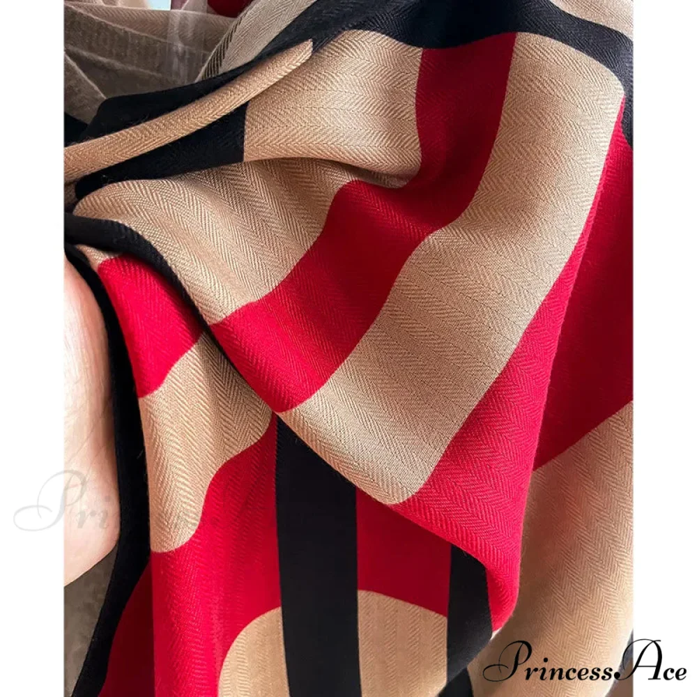 Variegated Banded Sophisticated Winter Scarf - Image 4