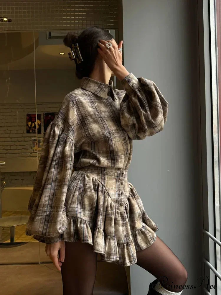 Vintage Collar Baggy Bishop Sleeve Top - Image 9