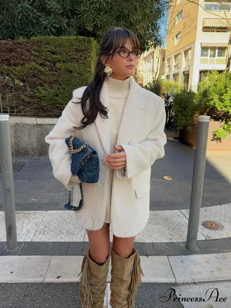 White Alone Fastened Woolen Coat - Image 5