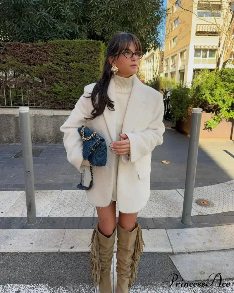 White Alone Fastened Woolen Coat - Image 7