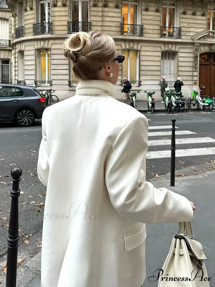 White Dual Pockets V-neck Jacket - Image 5