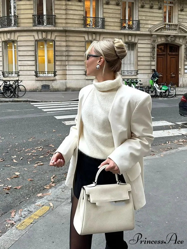 White Dual Pockets V-neck Jacket - Image 6