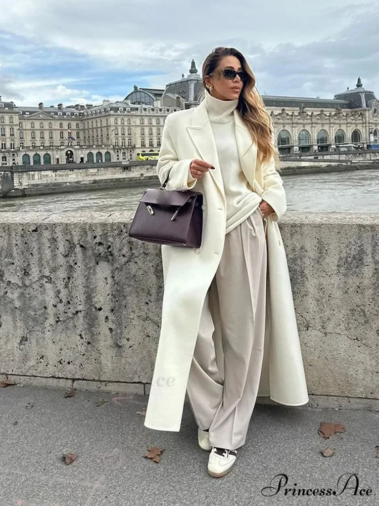 White Lowered Collar Cozy Coat - Image 4