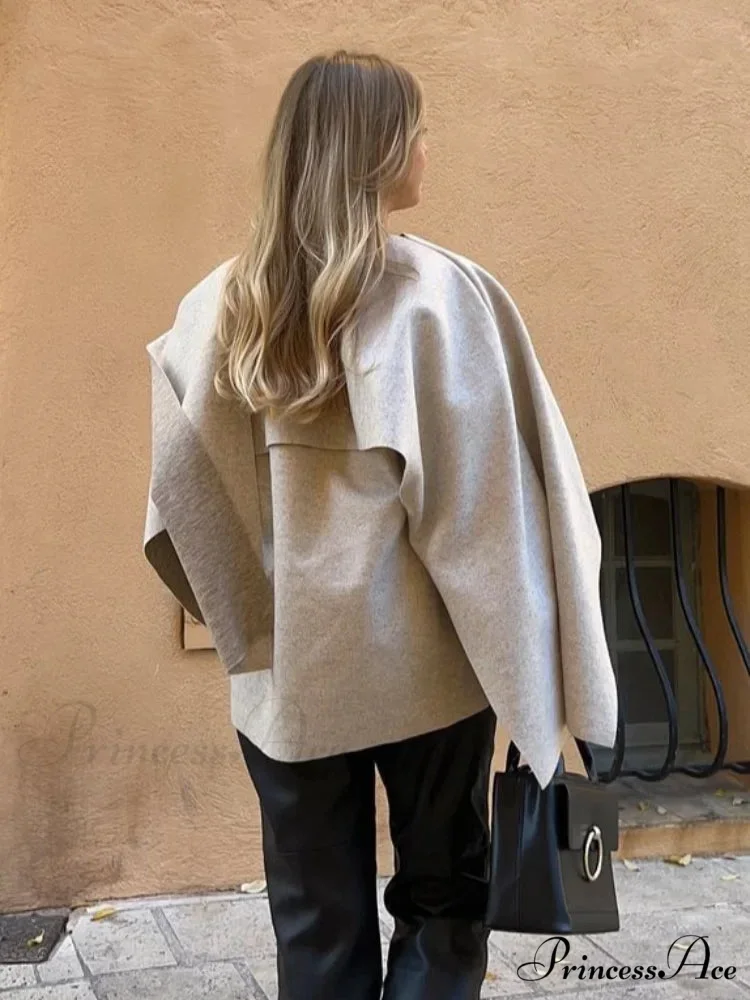 White Woolen Overcoat with Scarf Collar - Image 2