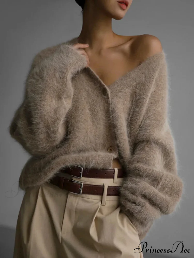 Wool Baggy V-neck Extended Sleeve Cardigan - Image 10