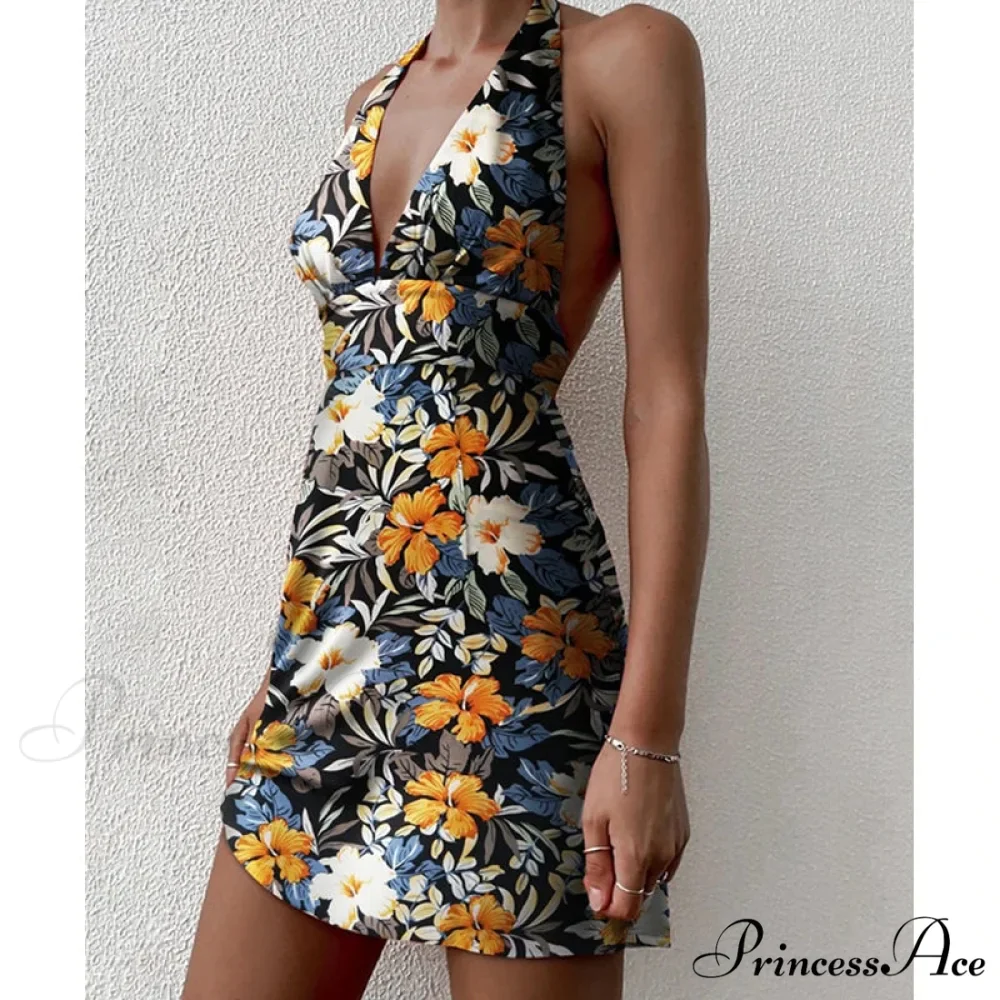 Y2K Flowery Sleeveless Halter Neck Backless Floral Dress - Image 5