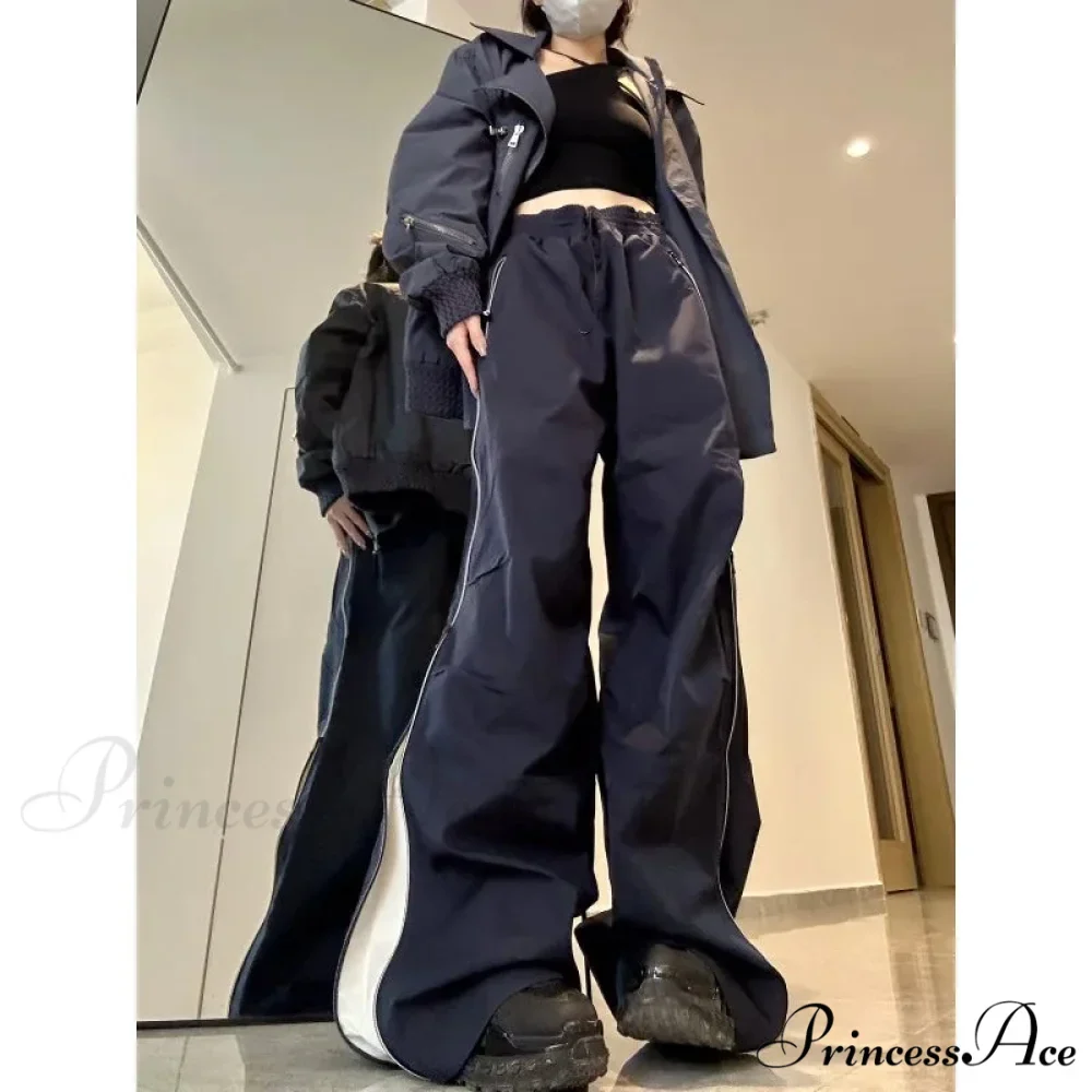 Y2K Spacious Leg Cargo Sweatpants Trousers - Image 4